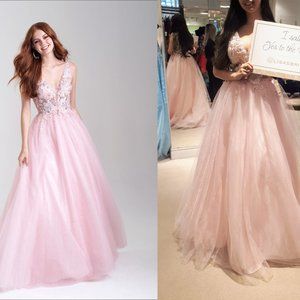 Brand New Prom Dress/Grad Dress from Lisa's Bridal SIZE 6